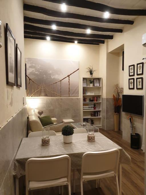 Apartament Imperial Center Seville New Management Since April エクステリア 写真