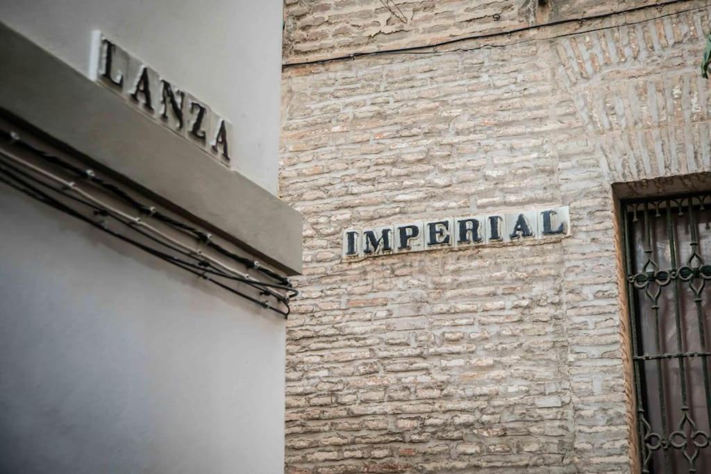 Apartament Imperial Center Seville New Management Since April エクステリア 写真