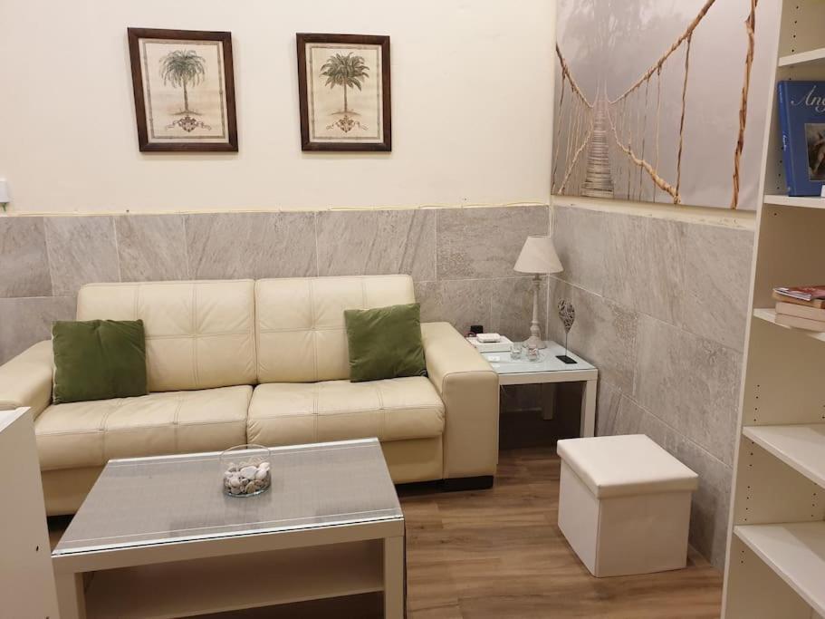 Apartament Imperial Center Seville New Management Since April エクステリア 写真